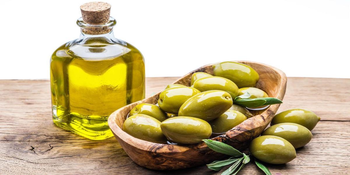 اضغط على الصورة لعرض أكبر

الاسم: oliveoil2_crop.jpg
الحجم: 90.6 كيلوبايت
رقم التعريف: 225570